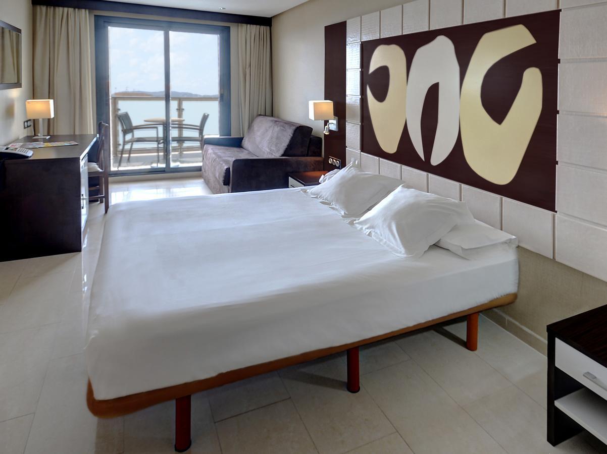 Marina D'Or Hotel Roulette 4* โอโรเปซาเดลมาร์ ภายนอก รูปภาพ